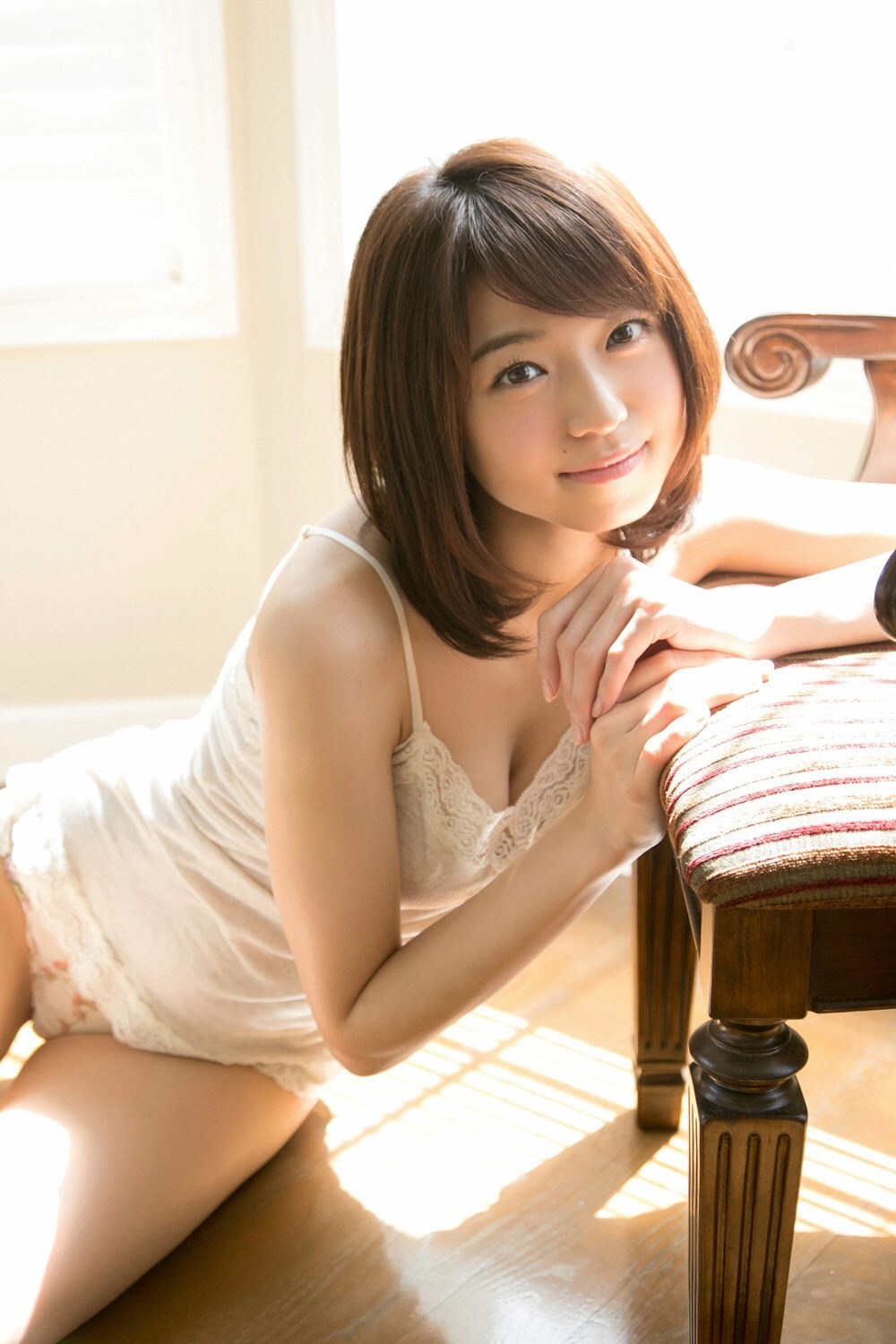 YS-Web-Vol.683Shizuka Nakamura 中村静香 - やわらかぷるん